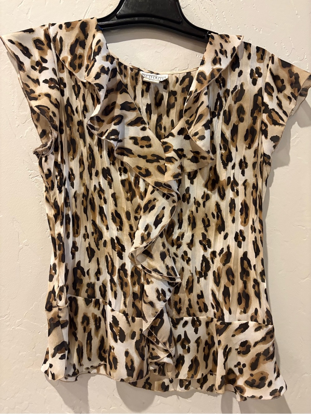 Leopard Ruffle V-Neck Women’s Top - Brown - Picture 3 of 3